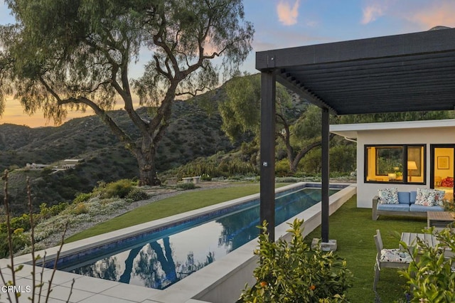 1417 Foothill Rd, Ojai, CA 93023 - swimming pool with a mountain view and a yard