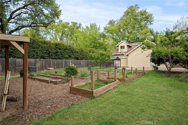 15 Quadra Ct, Chico, CA 95928 - view of yard featuring a garden