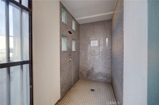 bathroom featuring tile patterned floors