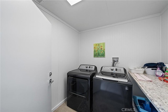 29251 Pebble Beach Dr, Menifee, CA 92586 - washroom featuring washing machine and dryer, crown molding, and laundry area