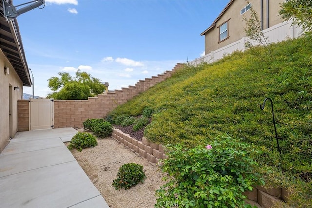 45600 Gresham, Temecula, CA 92592 - view of yard featuring a patio area