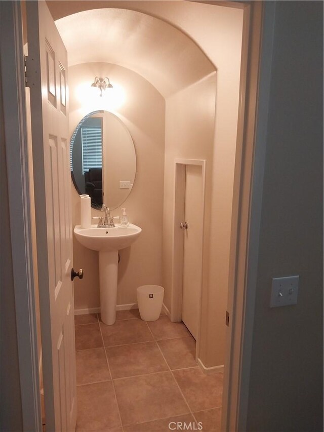 9772 Edenbrook Dr, Riverside, CA 92503 - photo 13