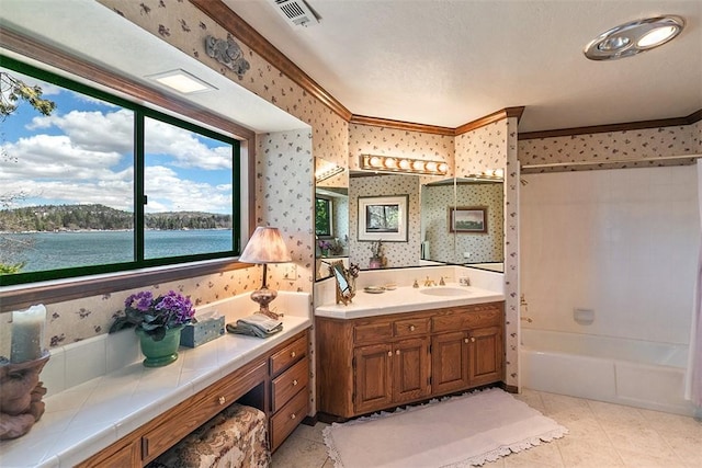 27990 Peninsula Dr N, Lake Arrowhead, CA 92352 - bathroom featuring ornamental molding, visible vents, and wallpapered walls