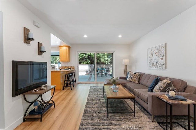 43 Ashbrook, Irvine, CA 92604 - living area featuring recessed lighting, light wood-type flooring, and baseboards