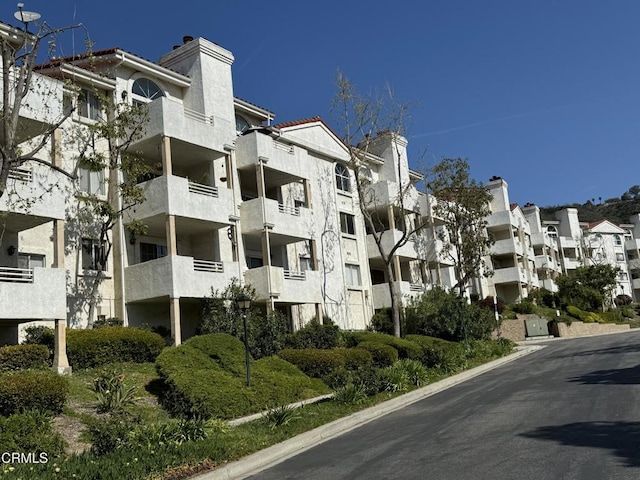 2713 Antonio Dr Unit 105, Camarillo, CA 93010 - photo 1