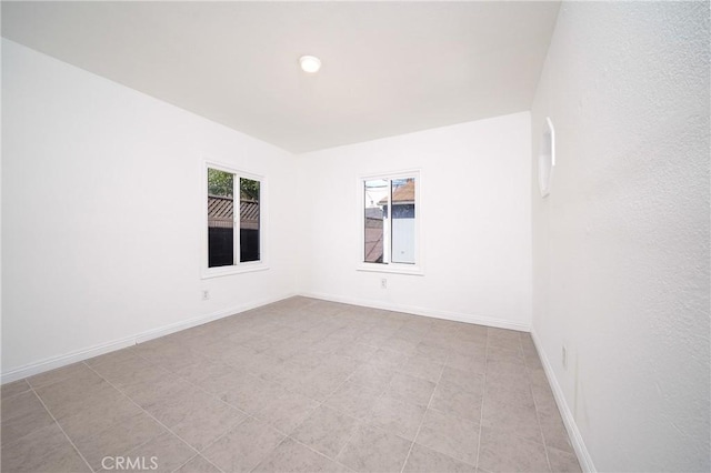 6160 California Ave, Long Beach, CA 90805 - empty room with baseboards