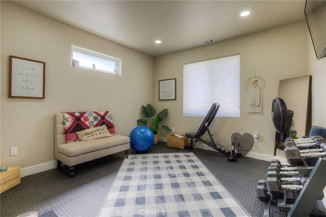 exercise area with baseboards, recessed lighting, carpet floors, and visible vents