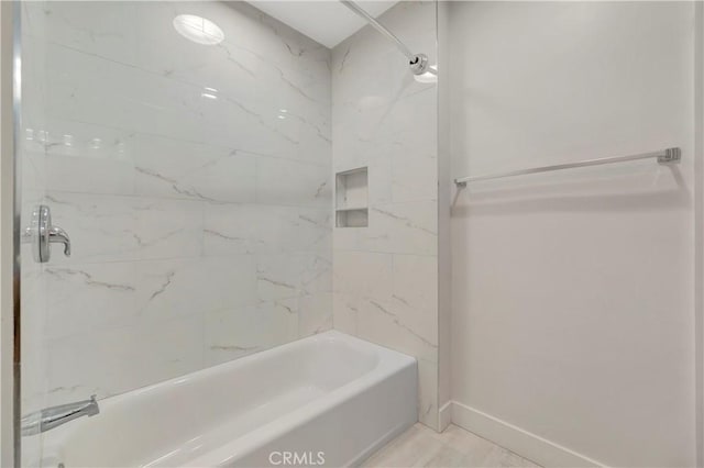 444 Obispo Ave Unit 201, Long Beach, CA 90814 - full bath with baseboards and shower / bath combination
