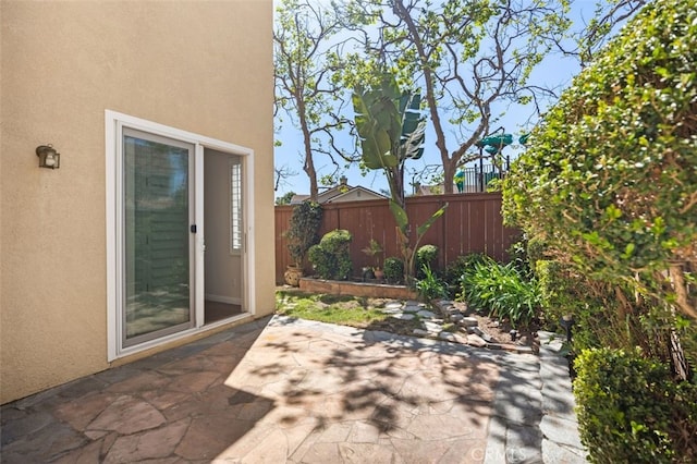 8 Carey Ct, Aliso Viejo, CA 92656 - view of patio / terrace featuring fence