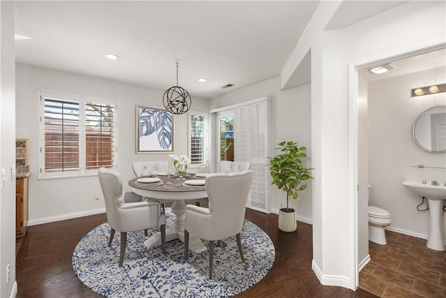 8 Carey Ct, Aliso Viejo, CA 92656 - dining room featuring baseboards, a healthy amount of sunlight, and recessed lighting
