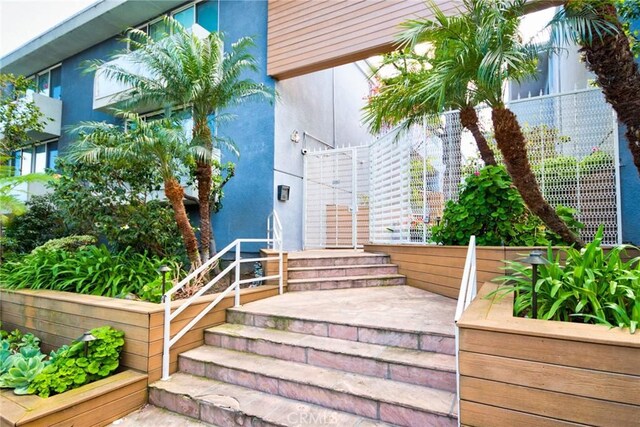 2223 S Bentley Ave Unit 204, Los Angeles, CA 90064 - photo 1