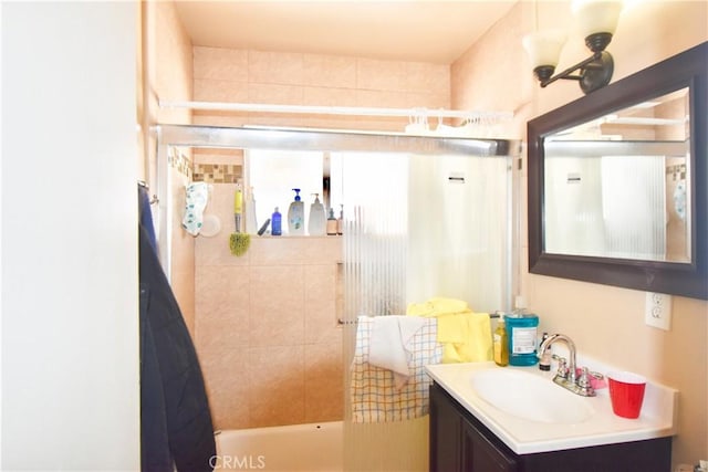 11792 Seacrest Dr, Garden Grove, CA 92840 - full bath featuring vanity and shower / tub combo with curtain
