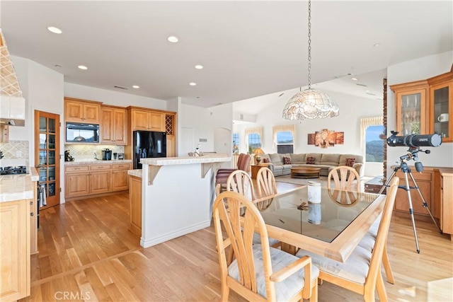 29083 Mammoth Dr, Lake Arrowhead, CA 92352 - dining space featuring light wood-style flooring, a chandelier, and recessed lighting