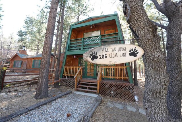 206 Cedar Ln, Sugarloaf, CA 92386 - exterior space featuring a balcony