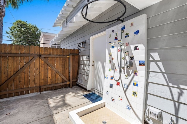 361 Cress St, Laguna Beach, CA 92651 - view of side of property featuring fence