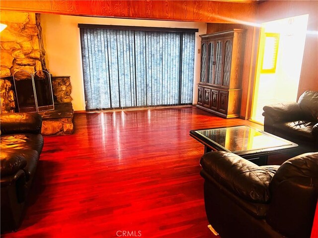 10579 Lev Ave, San Fernando, CA 91345 - photo 3