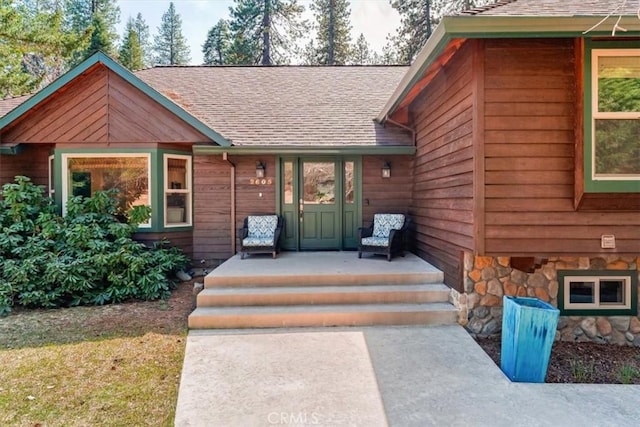 2605 Fryers Way, Mount Shasta, CA 96067 - property entrance with a shingled roof