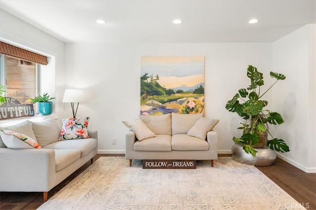 2605 Fryers Way, Mount Shasta, CA 96067 - living room with wood finished floors and recessed lighting