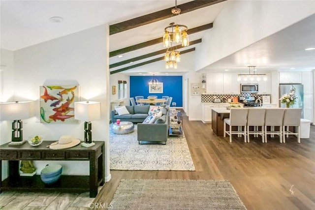 2605 Fryers Way, Mount Shasta, CA 96067 - living area with a chandelier and wood finished floors