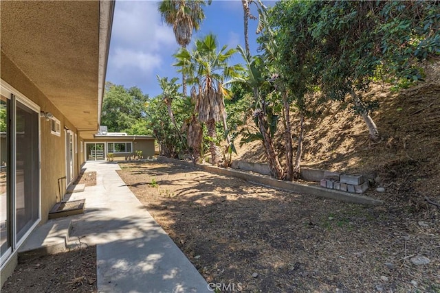 950 S Spring Meadow Dr, West Covina, CA 91791 - view of yard