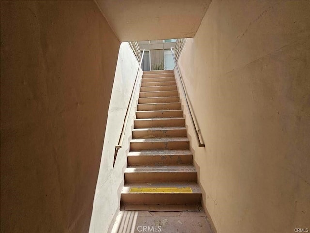 6979 Palm Ct Unit 126H, Riverside, CA 92506 - view of stairs