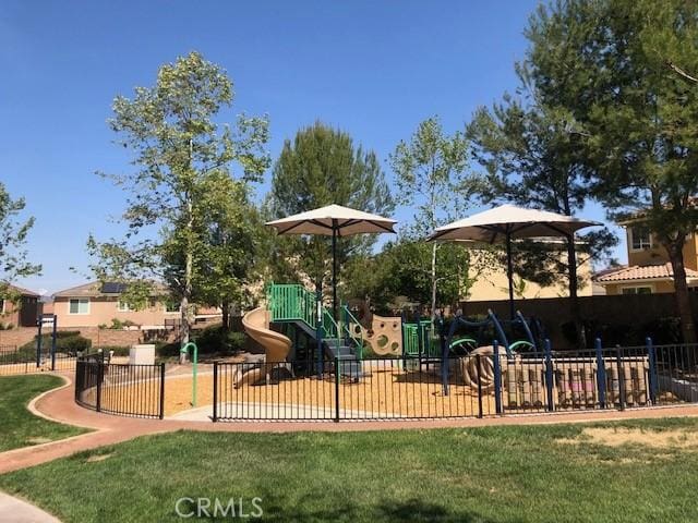 10969 Elkwood Cir, Riverside, CA 92503 - view of communal playground