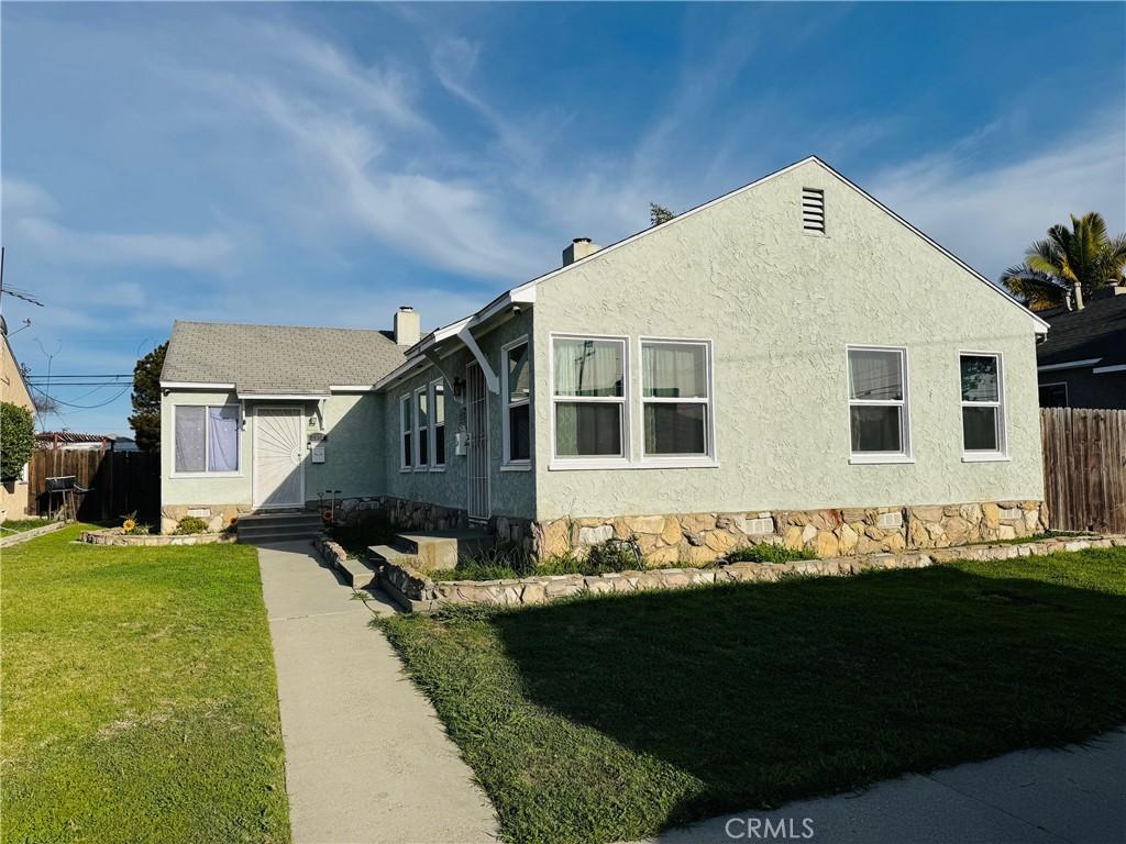 2310 Belmont Ave, Long Beach, CA 90815 - photo 1