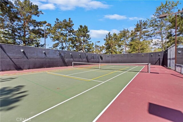 374 Quail Rdg, Irvine, CA 92603 - view of tennis court with community basketball court