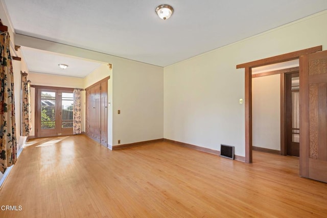 402 Lynn Dr, Ventura, CA 93003 - interior space featuring light wood-style floors, baseboards, and visible vents