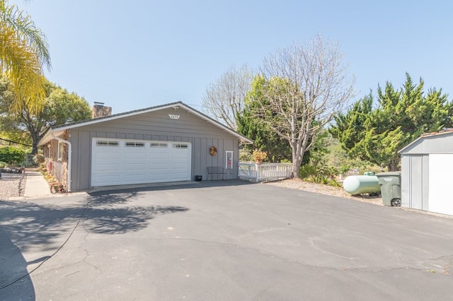 1471 Via Monserate, Fallbrook, CA 92028 - view of detached garage