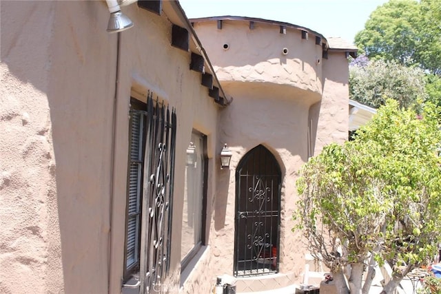 2859 Effie St, Los Angeles, CA 90026 - view of doorway to property