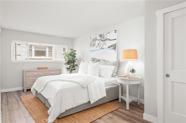 15 15th St Unit 6, Hermosa Beach, CA 90254 - bedroom with baseboards and wood finished floors