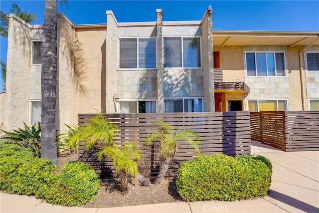 1386 E Madison Ave Unit 21, El Cajon, CA 92021 - view of property with fence
