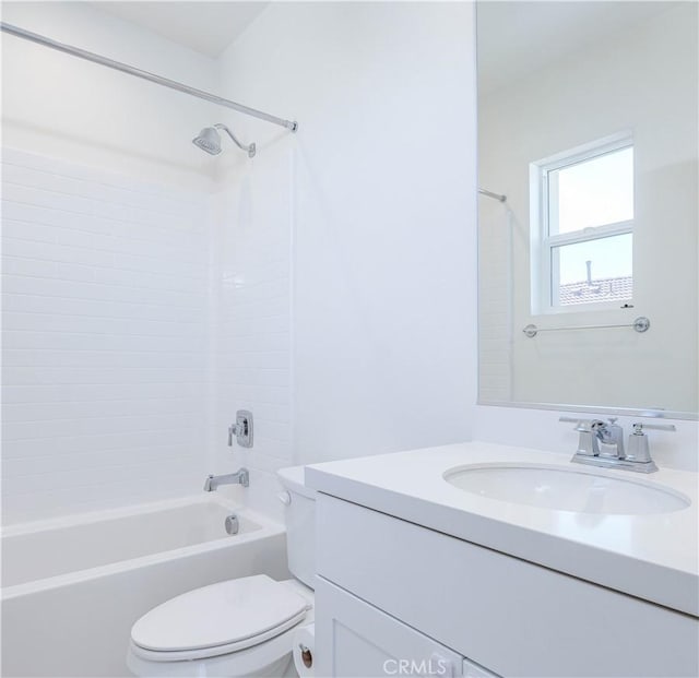 1245 Oliva Ct, Duarte, CA 91010 - bathroom with vanity and shower / bath combination