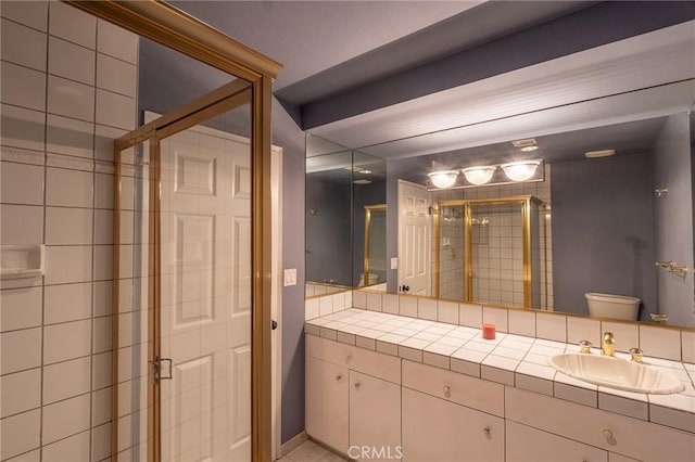 22781 Macfarlane Dr, Woodland Hills, CA 91364 - photo 13