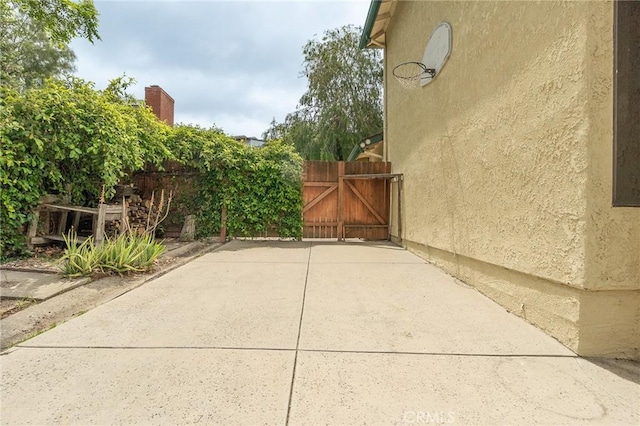 22781 Macfarlane Dr, Woodland Hills, CA 91364 - photo 19
