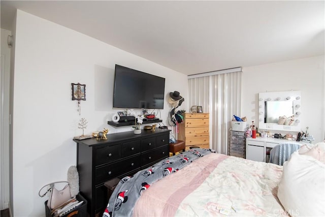 8601 International Ave Unit 265, Canoga Park, CA 91304 - view of bedroom