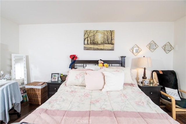 8601 International Ave Unit 265, Canoga Park, CA 91304 - bedroom with wood finished floors