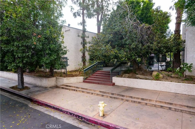 8601 International Ave Unit 265, Canoga Park, CA 91304 - view of surrounding community