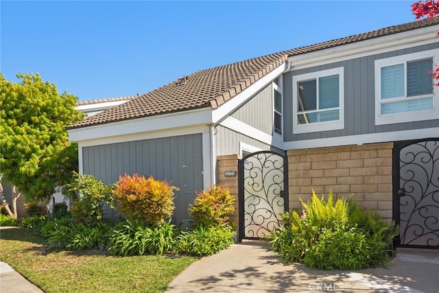 view of property exterior