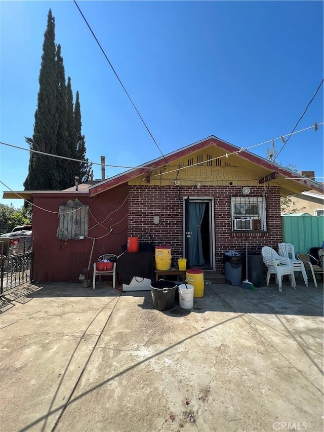 1108 Pacific St, Bakersfield, CA 93305 - photo 6