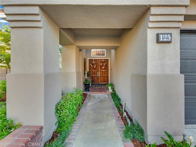 125 Heath Meadow Pl, Simi Valley, CA 93065 - doorway to property featuring stucco siding