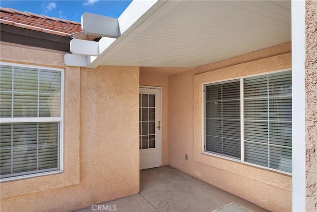 19071 Stoddard Way, Apple Valley, CA 92308 - entrance to property with stucco siding