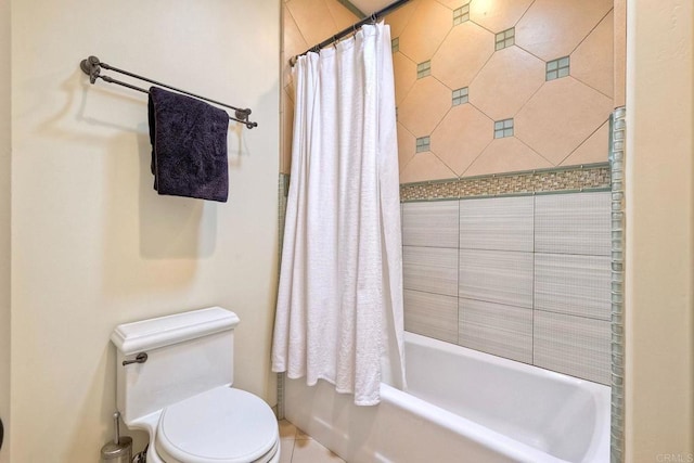 11558 Creek Rd, Poway, CA 92064 - bathroom with toilet and shower / bathtub combination with curtain