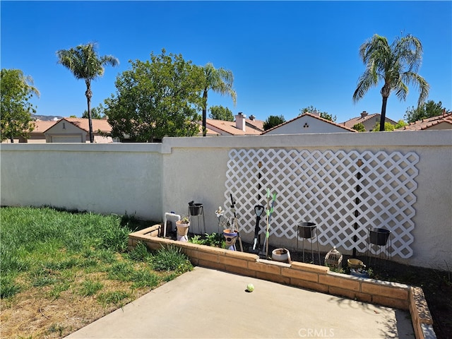 23796 Corte Picante, Murrieta, CA 92562 - view of yard with a patio and fence