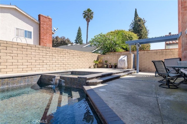7191 Slater Ave, Huntington Beach, CA 92647 - view of swimming pool with a fenced backyard, a pool with connected hot tub, and a patio