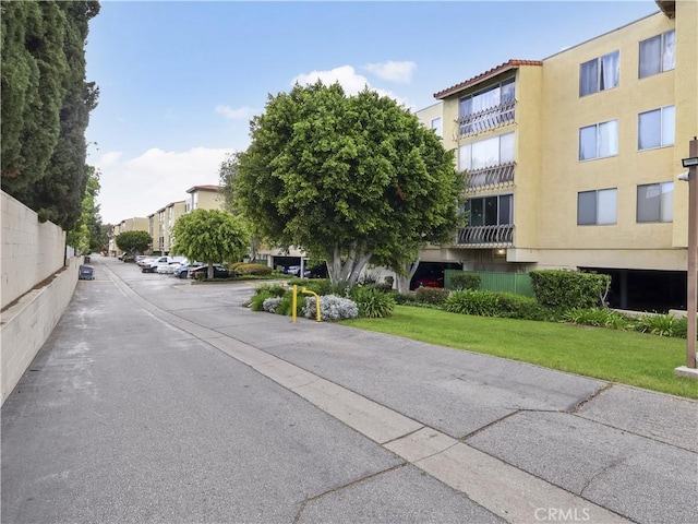 12720 Burbank Blvd Unit 323, Valley Village, CA 91607 - view of asphalt road