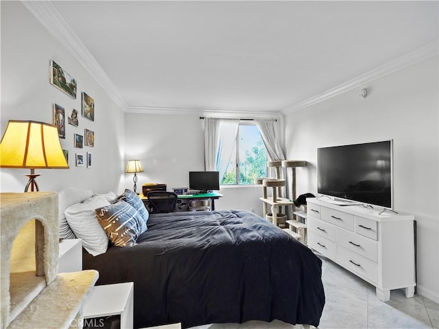 12720 Burbank Blvd Unit 323, Valley Village, CA 91607 - bedroom with crown molding and baseboards