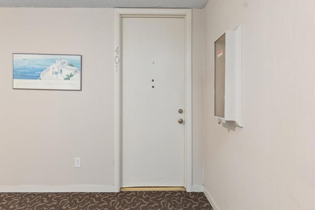 3421 Park Blvd Unit 401, San Diego, CA 92103 - entryway with baseboards