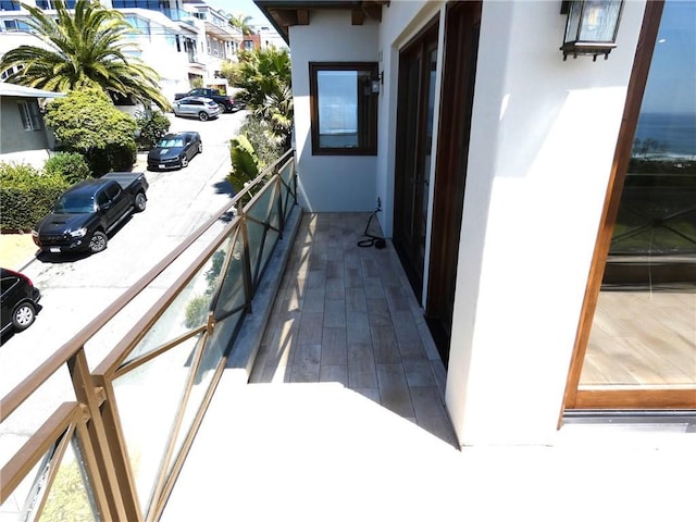 304 27th St, Manhattan Beach, CA 90266 - view of balcony